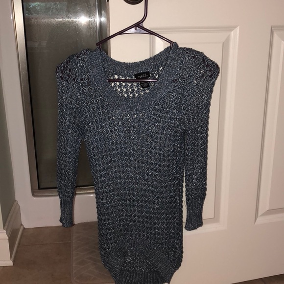 Sweater - Picture 1 of 3